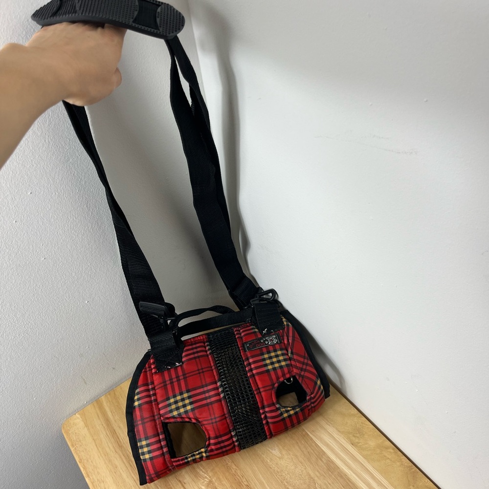 Daba-doo Pouch Tote - Picture 7 of 8